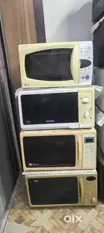 Microwave oven complete working condition