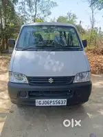 School ven driver urgently hire contact me