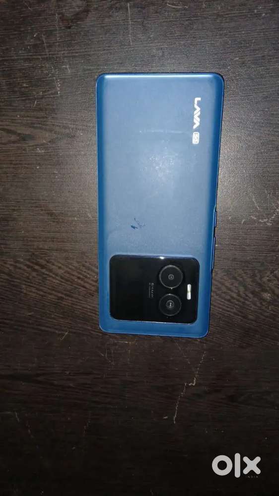 6gb Ram 128 GB storage curve  display
