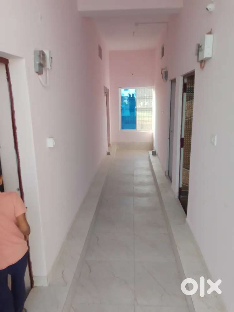 Room rent Ambikapur Gandhinagar Bajar ke pass