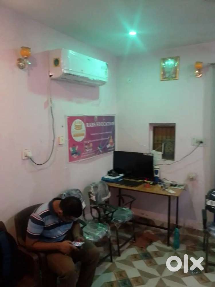 Fully furnished 1 room 1 hall kitchen seperate