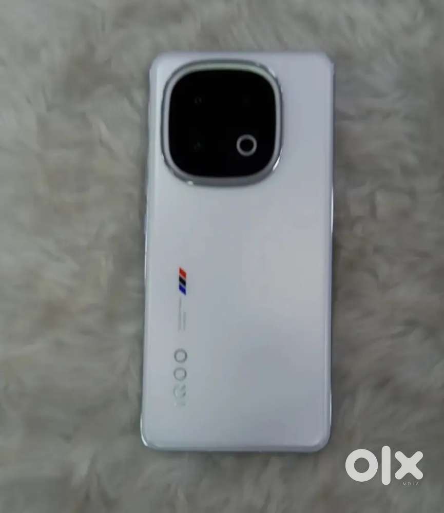 Iqoo 13 brand new condition