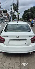 Honda City 2013 CNG & petrol 128000 Km Driven