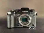 Fujifilm X-T3 Mirrorless Camera Kit + Prime Lens  Video & Photo