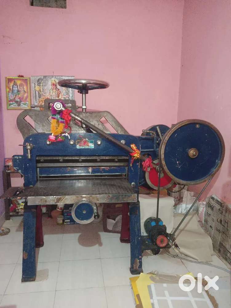 Notebook Cutting Machine