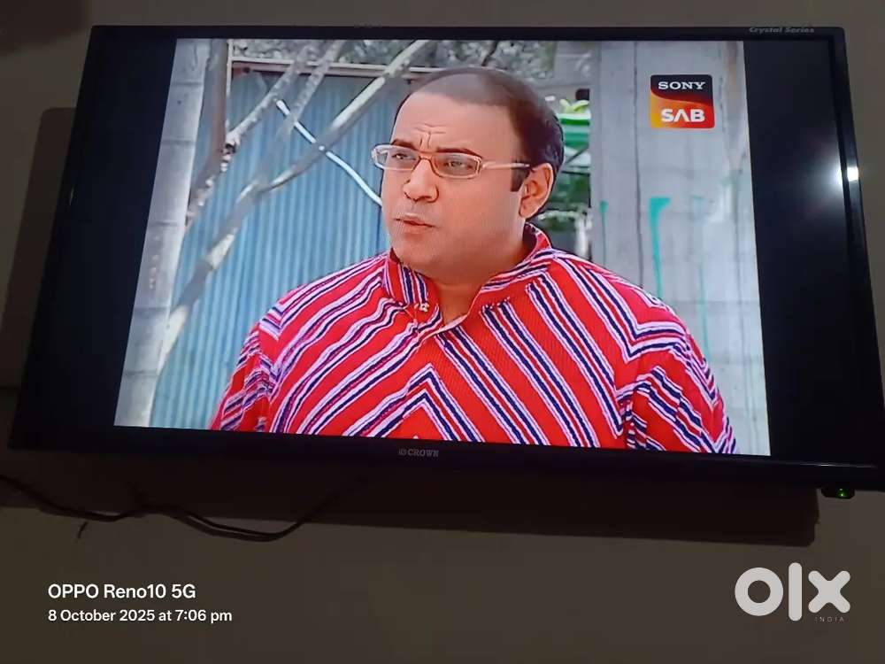 Crown 2023 model 4k 40 inch