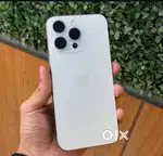 15 pro max white titanium