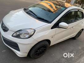 Honda Brio 2014 CNG & Hybrids Well Maintained