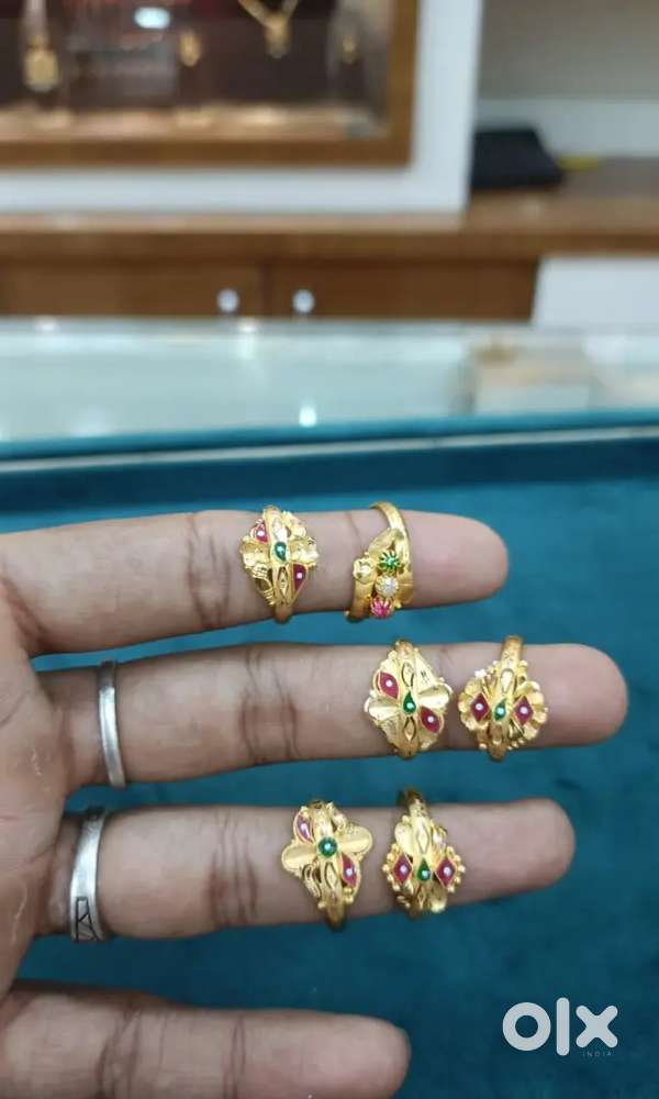 Ofc account and ofc admin 2 job available  only ladies ana girl