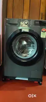 LG Front Load 6.5kg Washing Machine. Only 8 Months old