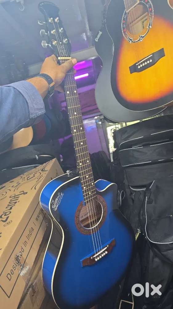 Part time & full time job for boys at Raj Guitars shop