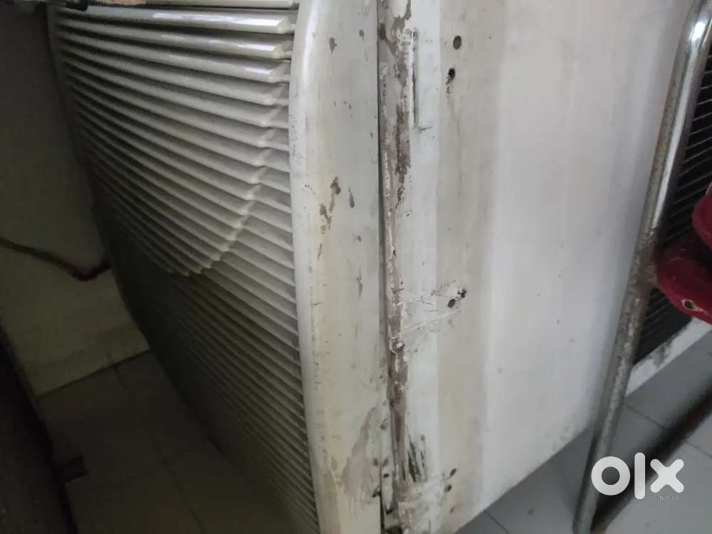 Carrier Window AC 2 ton