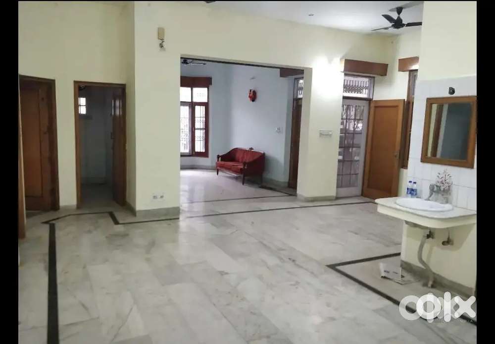 2BHK Ground floor in Posh area of Trikuta Nagar