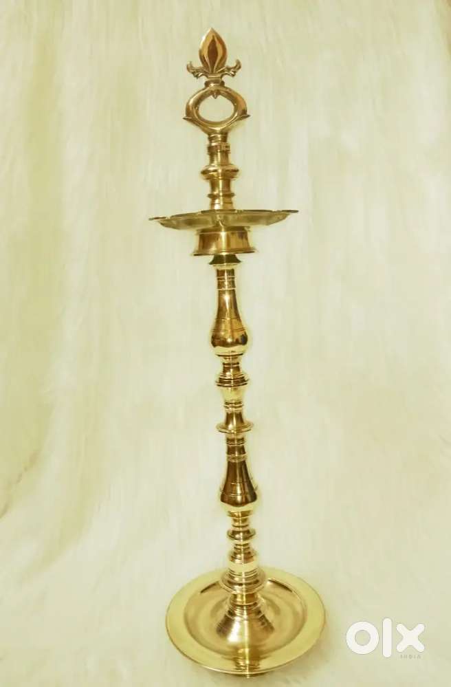 3 Feet 8.5 Kgs Single traditional Lamp ದೀಪ,दीया,விளக்கு Available.