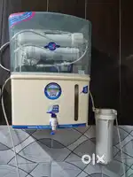 Selling water purifier.