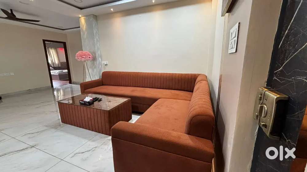 SOFA 7 SEATER