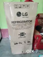 LG life's good
REFRIGERATOR