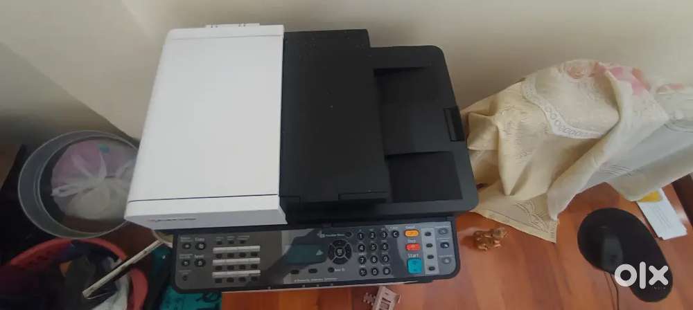 Xerox Machine Kyocera ECOSYS M2040DN All-IN-ONE