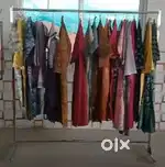 Cloth hanging stand 68.5×19.5×66 approx.