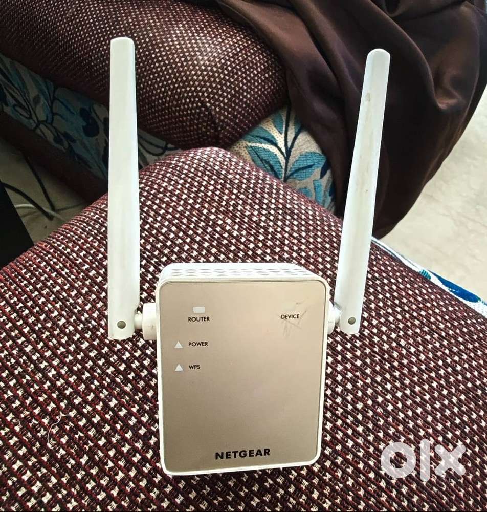 Netgear AC1200 Wi-Fi Booster Extender EX6120