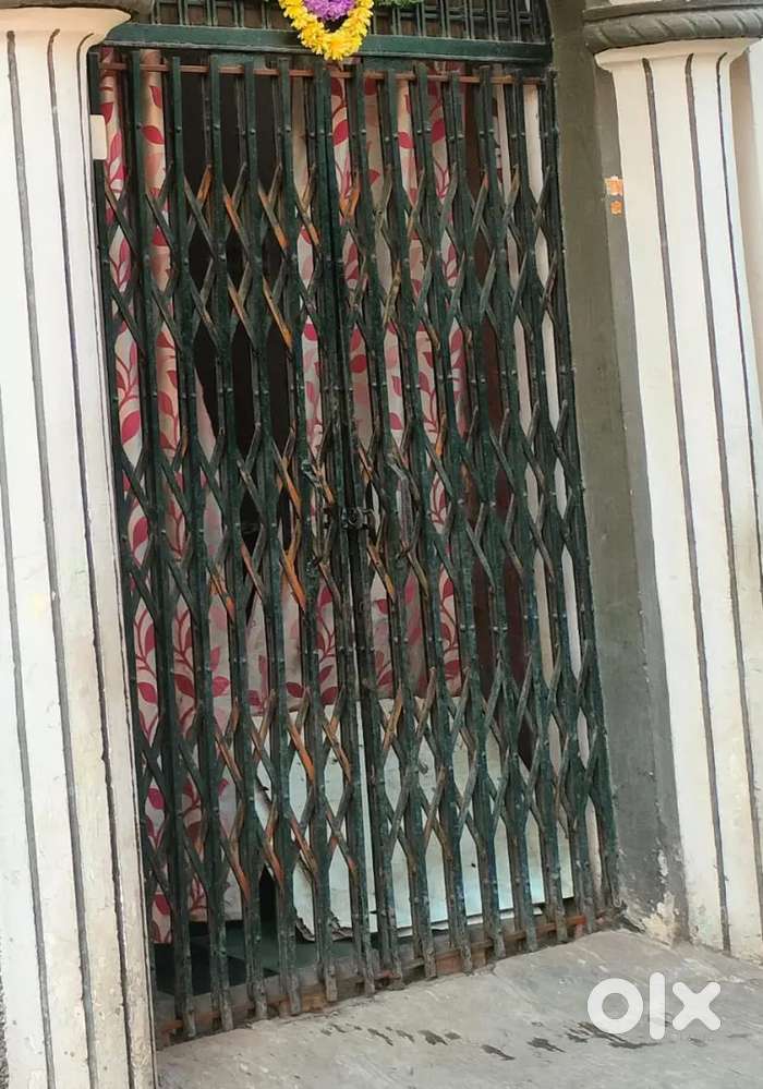 Chenal gate