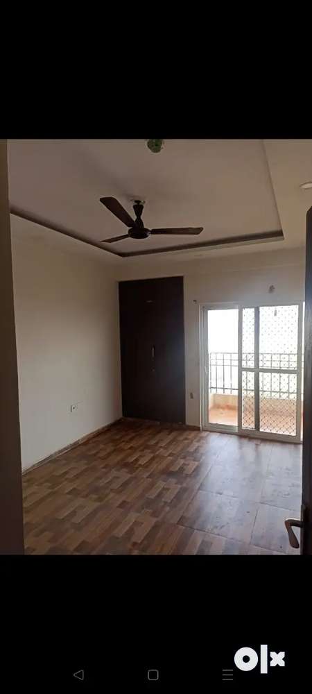 2+study semi furnished flat available for rent