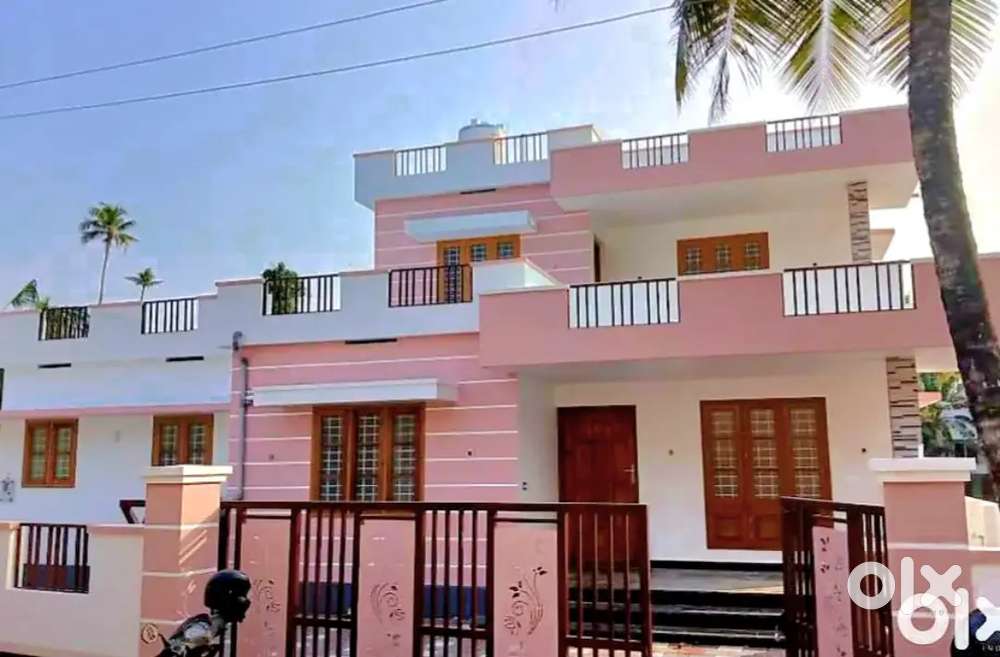 House near Cherthala Court Junction 3 BHK 62 ലക്ഷം രൂപ