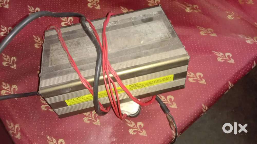 Second hand erikshaw  charger all ok