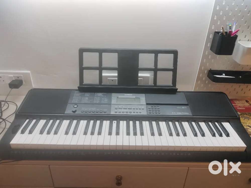 Casio CT-X870IN 61-Key Portable Keyboard, Black