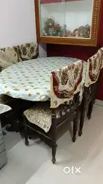 Original Shagwan dining table wood in good condition 6 seater