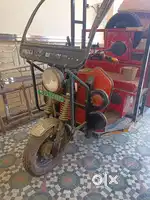 Omega mahan e autoriksha with lead acid batter