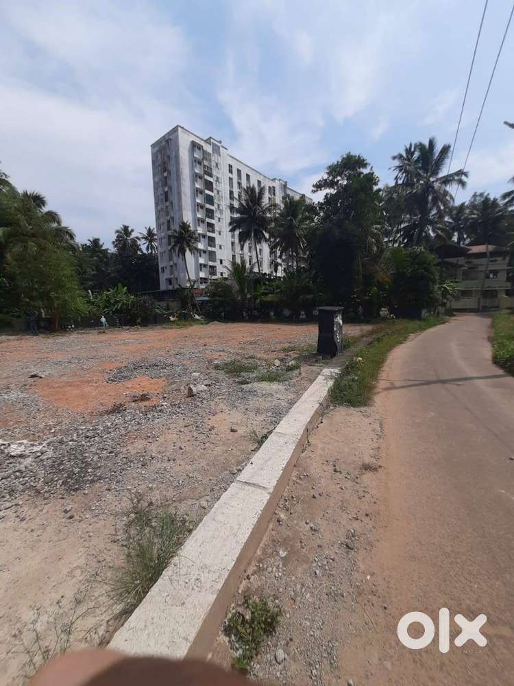 22 cent semi commercial plot for sale near technopark karyavattom