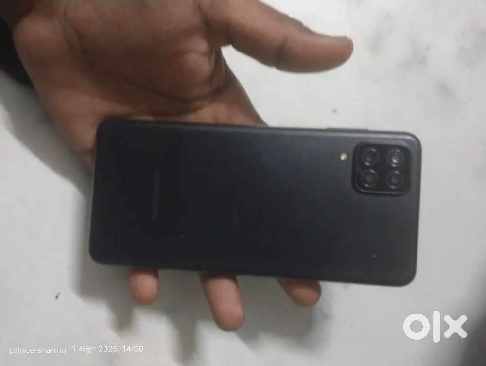 Samsung a12