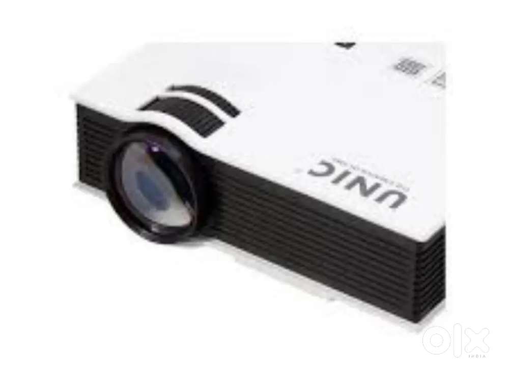 Unique uc 40 projector