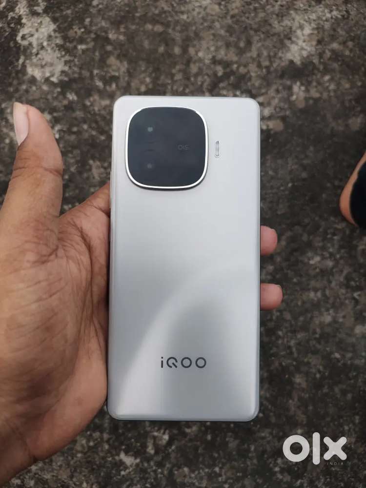 iQOO neo 10r