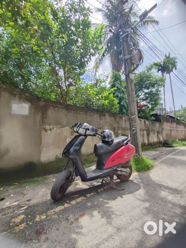 I selling my activa 125 and it's so good so I sell this scooter