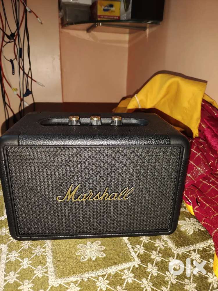 Marshall speaker