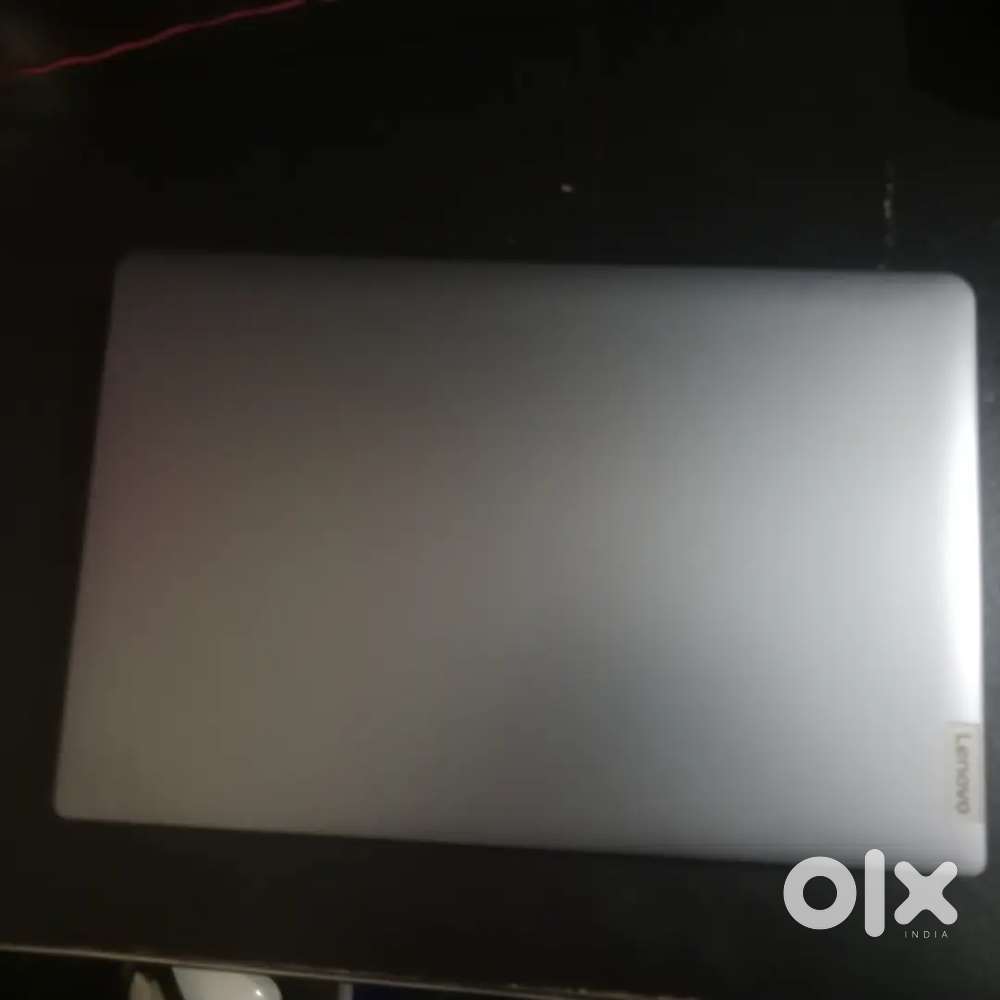 Lenovo Slim 3 laptop with accessories