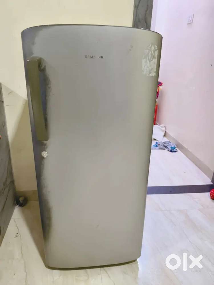 Samsung fridge 200 litr
