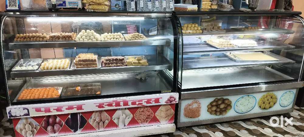 Sweets counter 5+5 feet