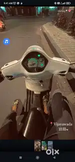 Accident vechile (15000 showroom repair are there)