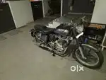 Royal Enfield Bullet Old Model