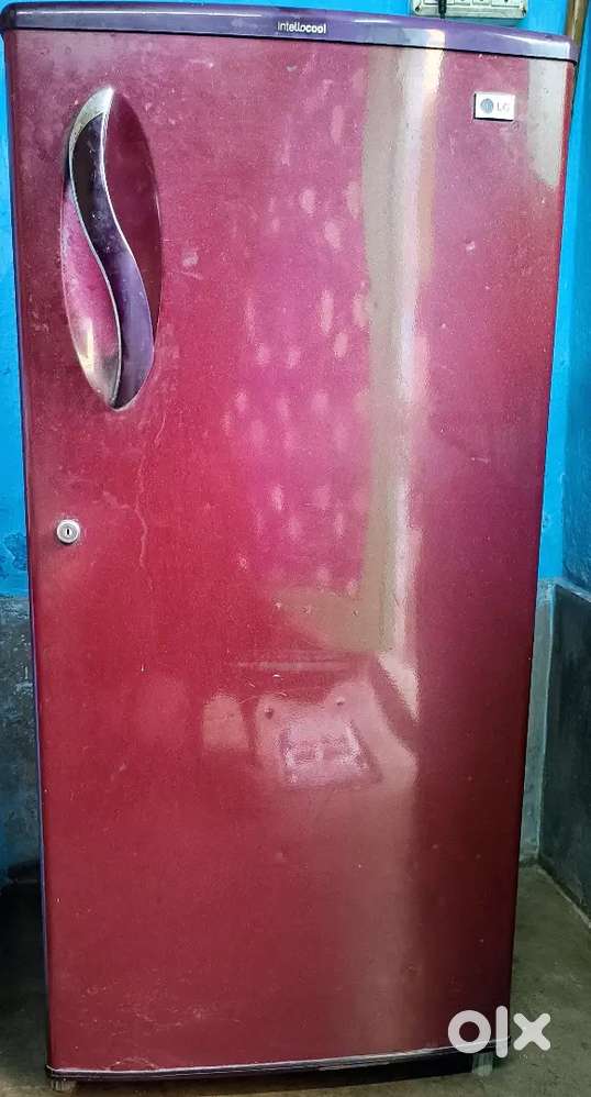 LG fridge good condition