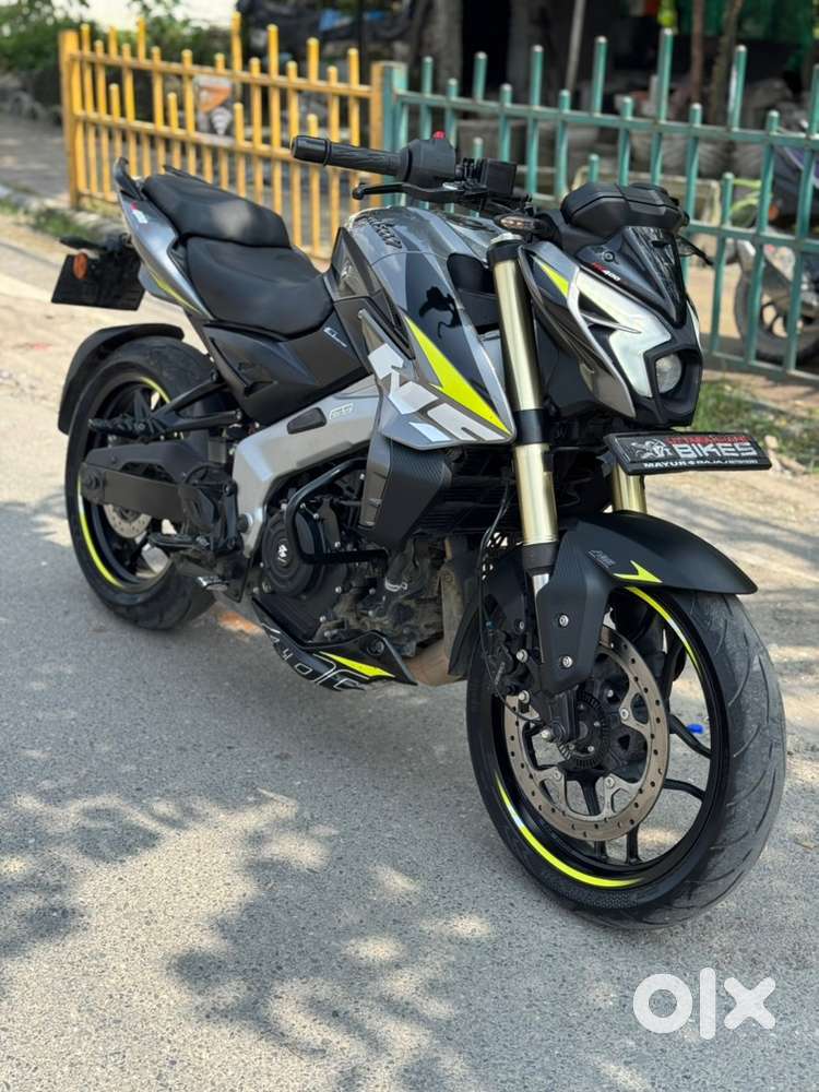 Bajaj Pulsar NS 400  BS6 Abs , finance or exchange avialable