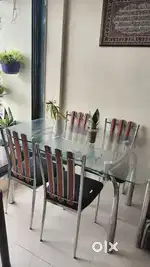 4 sitter dinning table
