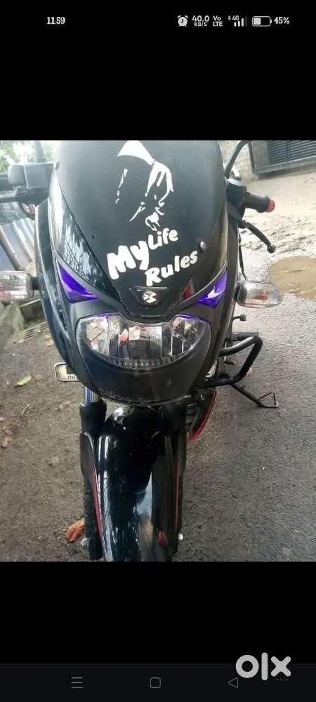 Bajaj pulser 150