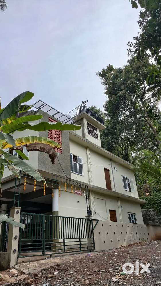 2BHK semi furnished flat for rent