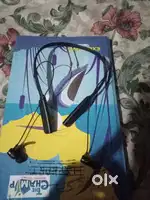 Neck band boat