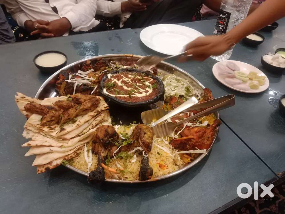 Requirment for waiter and capton in restaurant and hotels in nagpur