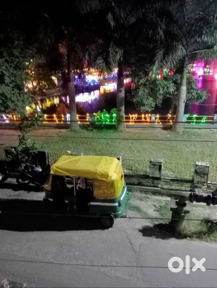 Near to jheel ghat.jheel road,palbazar,jadabpur,kol-75